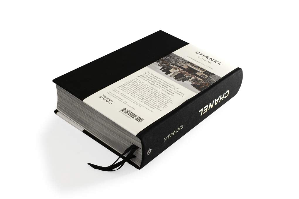 Chanel Catwalk: The Complete Collections (2nd edition)