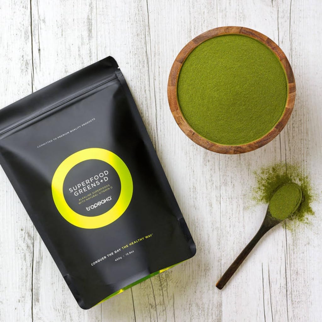 Tropeaka Superfood Greens + D - Polvo Verde Antioxidante para Energía, Sistema Inmunitario y Salud Digestiva