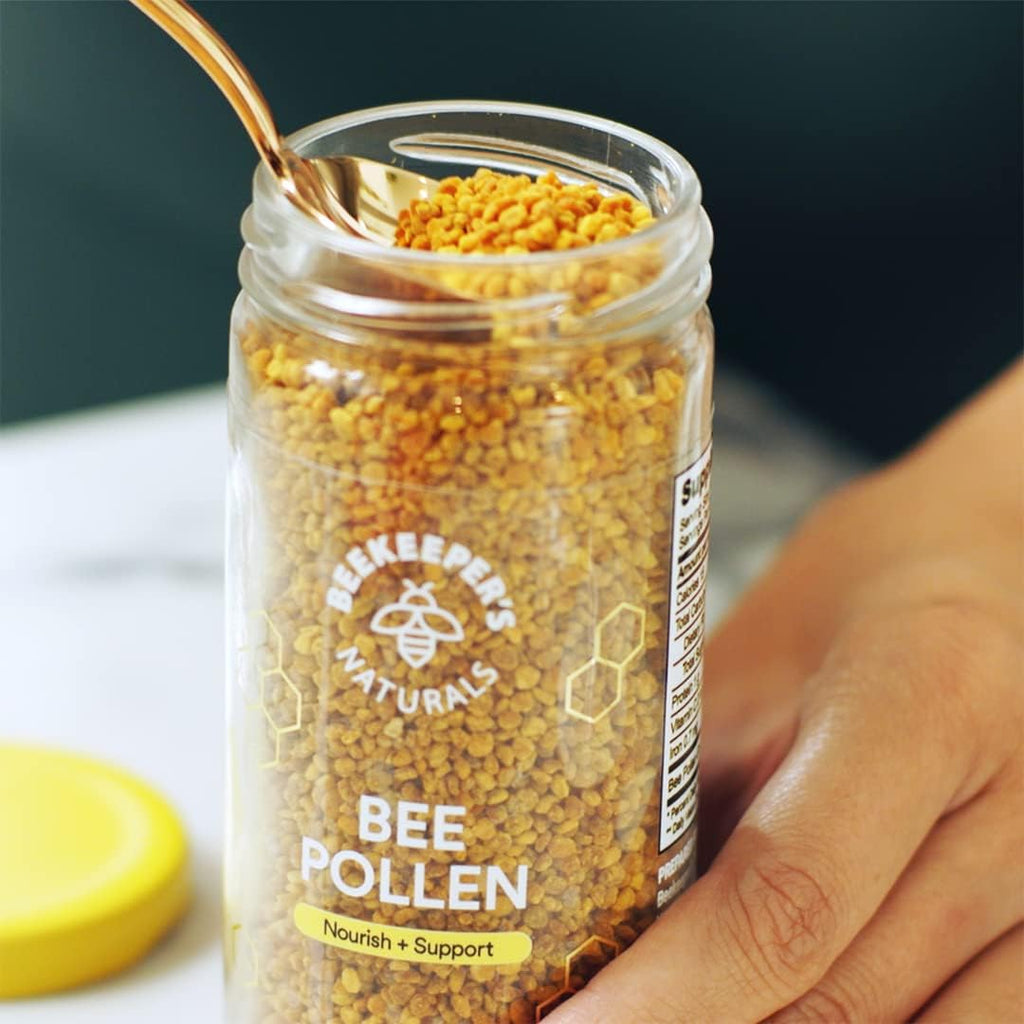 Beekeeper's Naturals - Gránulos de Polen de Abeja 100% Crudo, Enzimas Naturales Preservadas, Fuente de Vitamina B, Minerales, Aminoácidos y Proteína - Paleo y Keto, Sin Gluten (148 g)