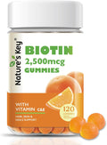 Nature's Key Biotin Gummies con Vitaminas C y E - Mantenimiento del Cabello, Piel y Uñas - Vegano - Sabor Naranja - 120 Gominolas