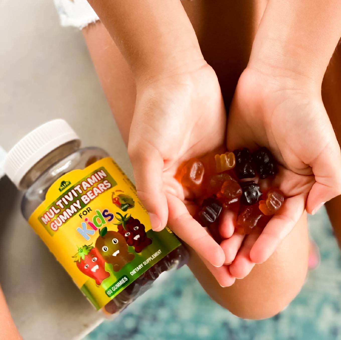 ALFA VITAMINS Gomitas Multivitamínicas para Niños con 13 Nutrientes Esenciales, Vitamina C, D3 y B12 - 60 Gomitas