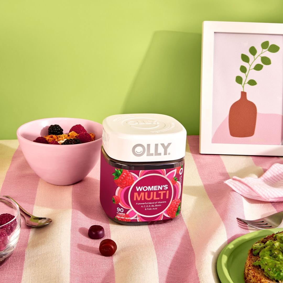 OLLY Multivitamínico para Mujeres en Gominolas, Sabor a Bayas, 90 Gominolas (45 Días)