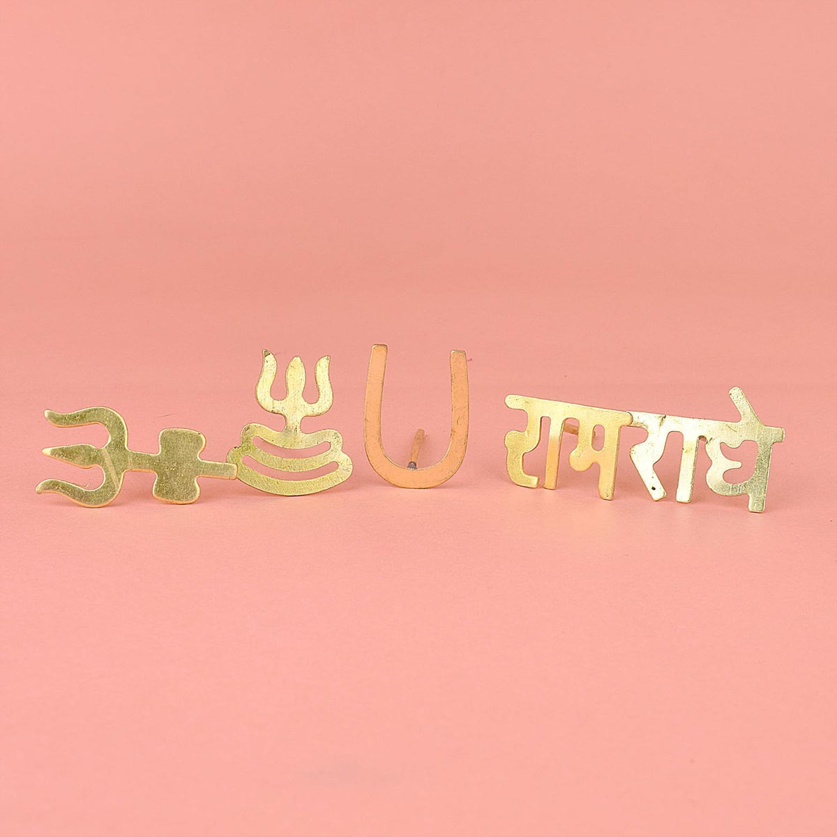Set de 5 Sellos Tilak de Latón con Polvo de – Incluye: 5 sellos Tilak de latón (Radhe, Ram, Trishul, Damru, Urdhva – Image 2