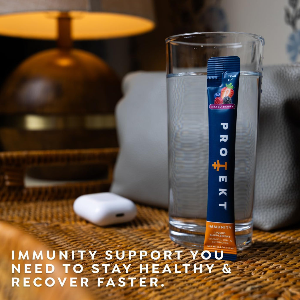 PROTEKT Suplemento Líquido de Apoyo Inmunológico - Mezcla Líquida, Sin Azúcar, con Vitamina C y Zinc, Sabor Mixed Berry, 10 sobres