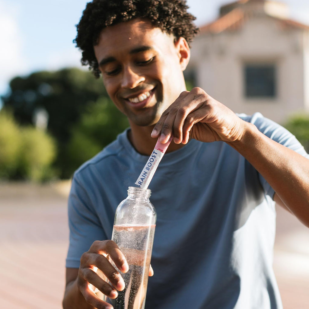 BRAINMD Brain Boost On The Go - Polvo Nootrópico, Sabor Bayas, 10 Sobres