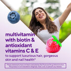 Vitafusion Gorgeous Hair, Skin & Nails Gomitas Multivitamínicas con Biotina y Vitaminas C y E, Sabor Frambuesa, 135 gominolas