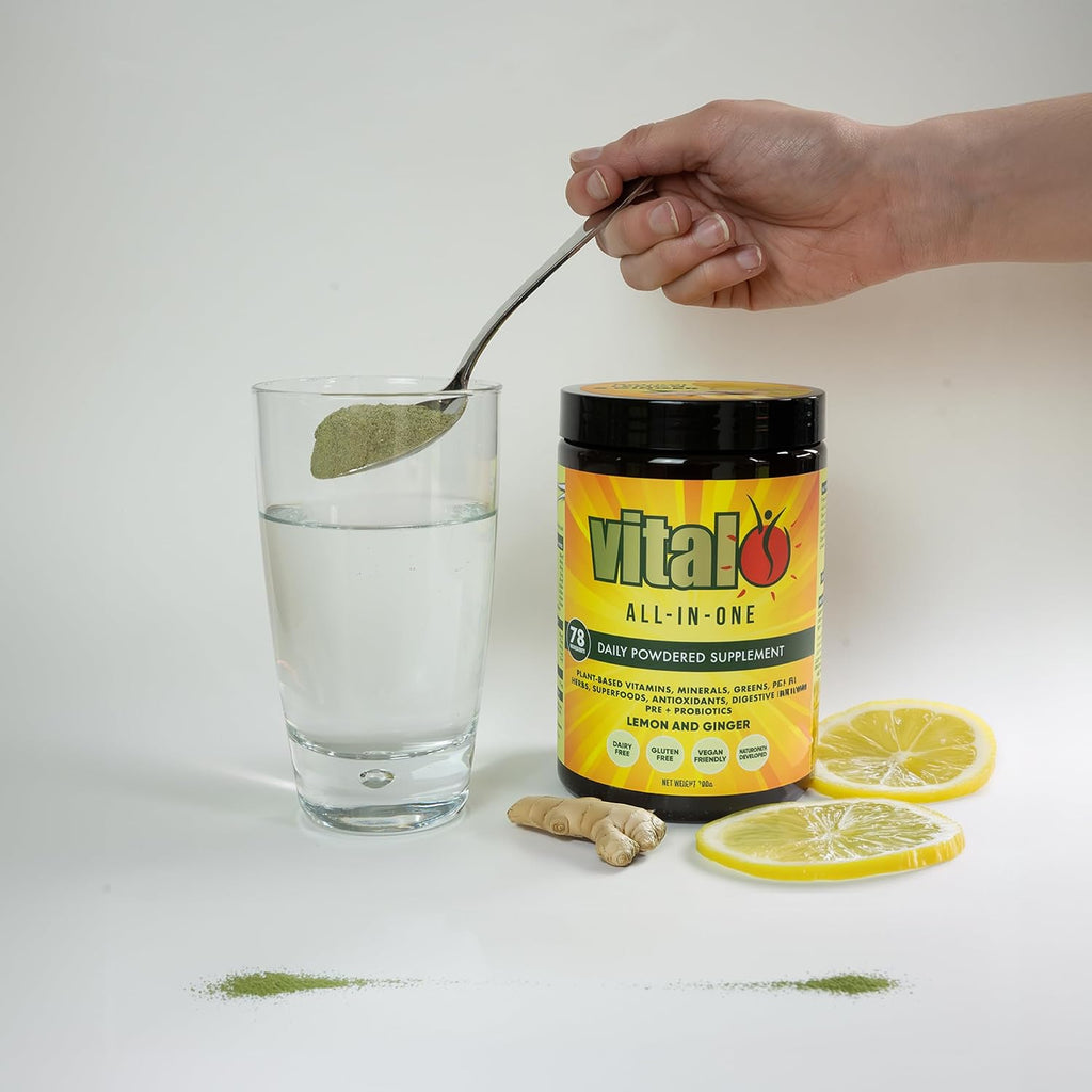 Vital All-in-One Daily Powdered Supplement - Super Greens Powder con Probióticos y Antioxidantes - Limón y Jengibre, 120 g