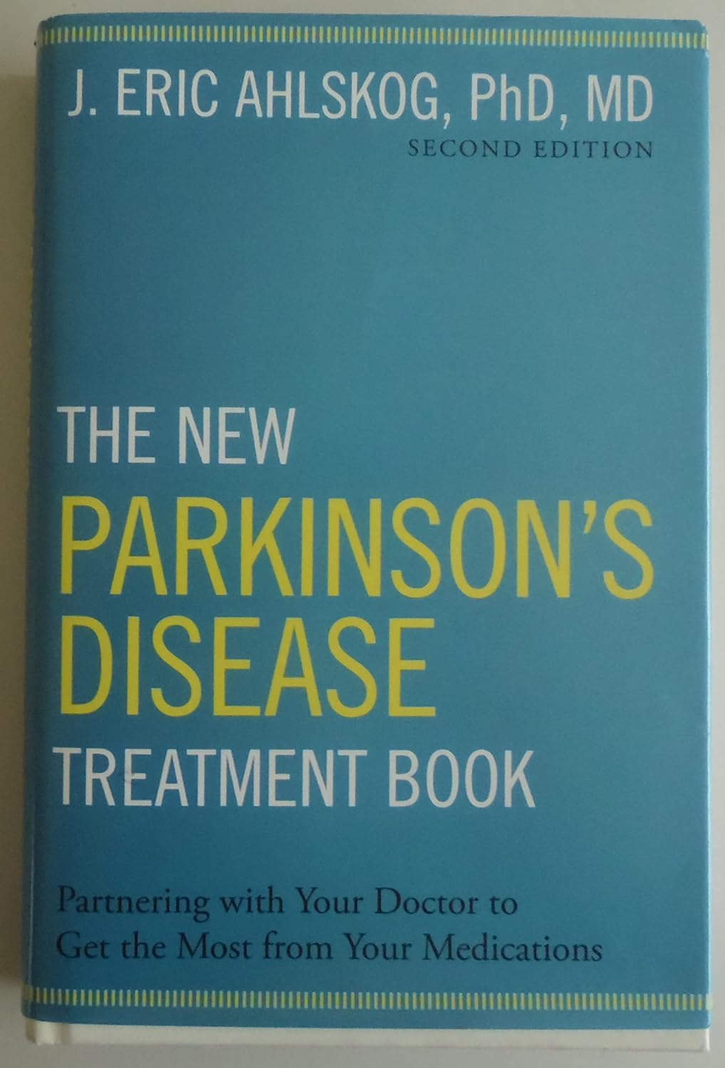 El nuevo libro sobre el tratamiento de la enfermedad de Parkinson: Colabore con su médico para aprovechar al máximo sus medicamentos