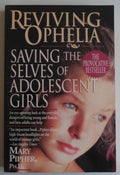 Reviviendo a Ofelia: Salvando el yo de las adolescentes (Círculo de lectura de Ballantine)