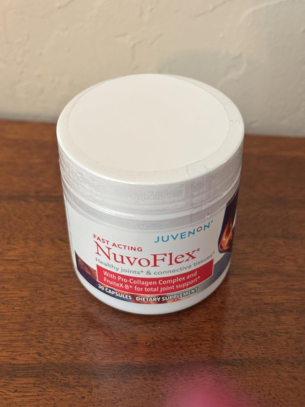 Juvenon NuvoFlex | Complejo para el apoyo articular con Colágeno, FruiteX-B, Glucosamina, Condroitina, Vitaminas K y B (30 Cápsulas)