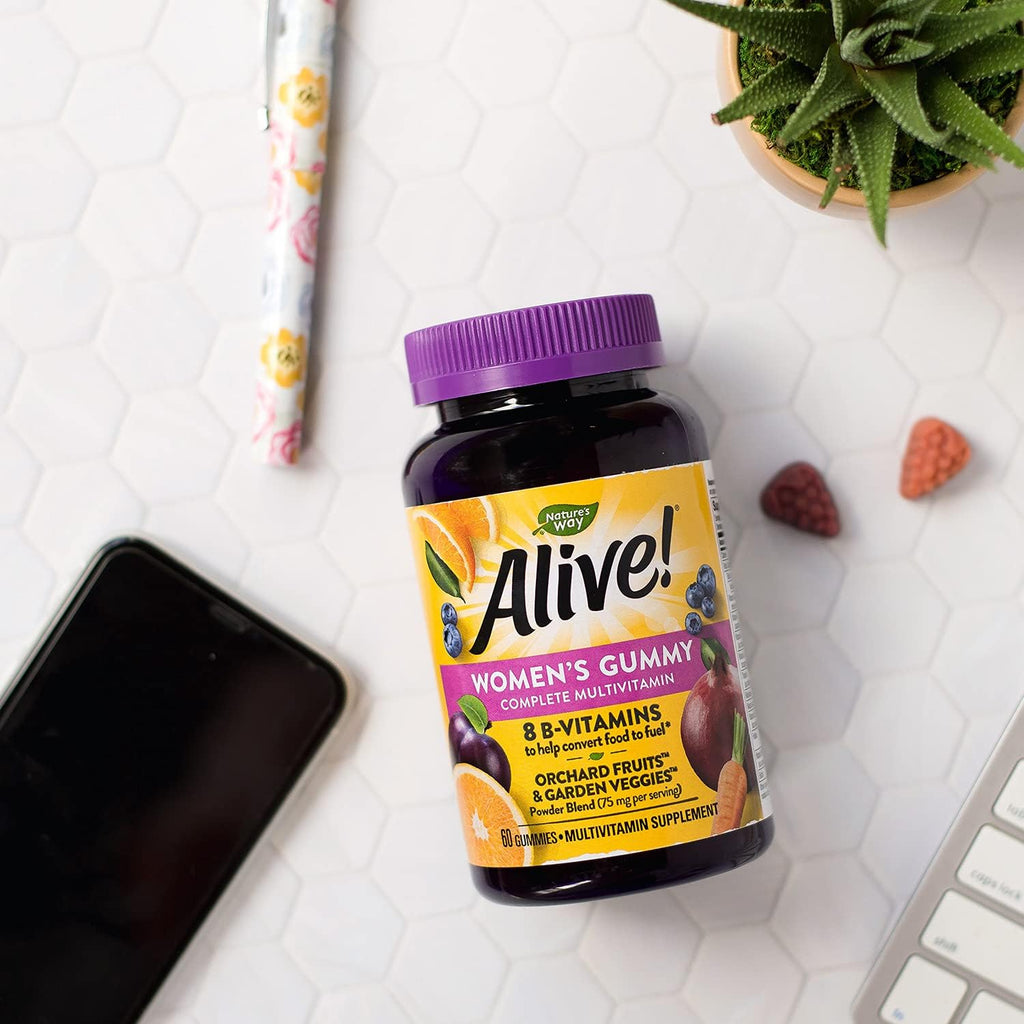 Nature's Way Alive! Multivitamínico Gominolas para Mujeres, 16 Vitaminas y Minerales, Metabolismo Energético, Piel Cabello Uñas, Vegetariano, Sabor Bayas Mixtas, 60 Gominolas (Pack de 2)