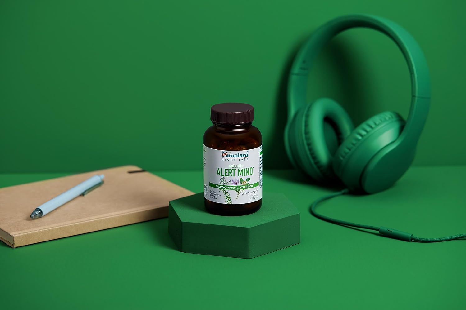 Himalaya Hello Alert Mind - Suplemento para Energía y Enfoque con L-Teanina, Ashwagandha, Bacopa, Vitamina B6 y B12 - 60 Cápsulas Veganas