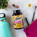Nature's Way Alive! Multivitamínico Gominolas para Mujeres, 16 Vitaminas y Minerales, Metabolismo Energético, Piel Cabello Uñas, Vegetariano, Sabor Bayas Mixtas, 60 Gominolas (Pack de 2)