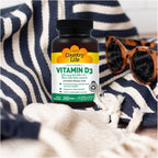Country Life Vitamina D3 10.000 UI – Alta Potencia, Sin Pescado – Apoyo Óseo e Inmunitario – Sin Gluten – 200 Cápsulas Blandas