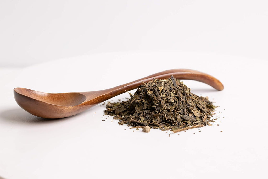 Best Botanicals Hoja de Nogal Negro Cortada 16 oz.