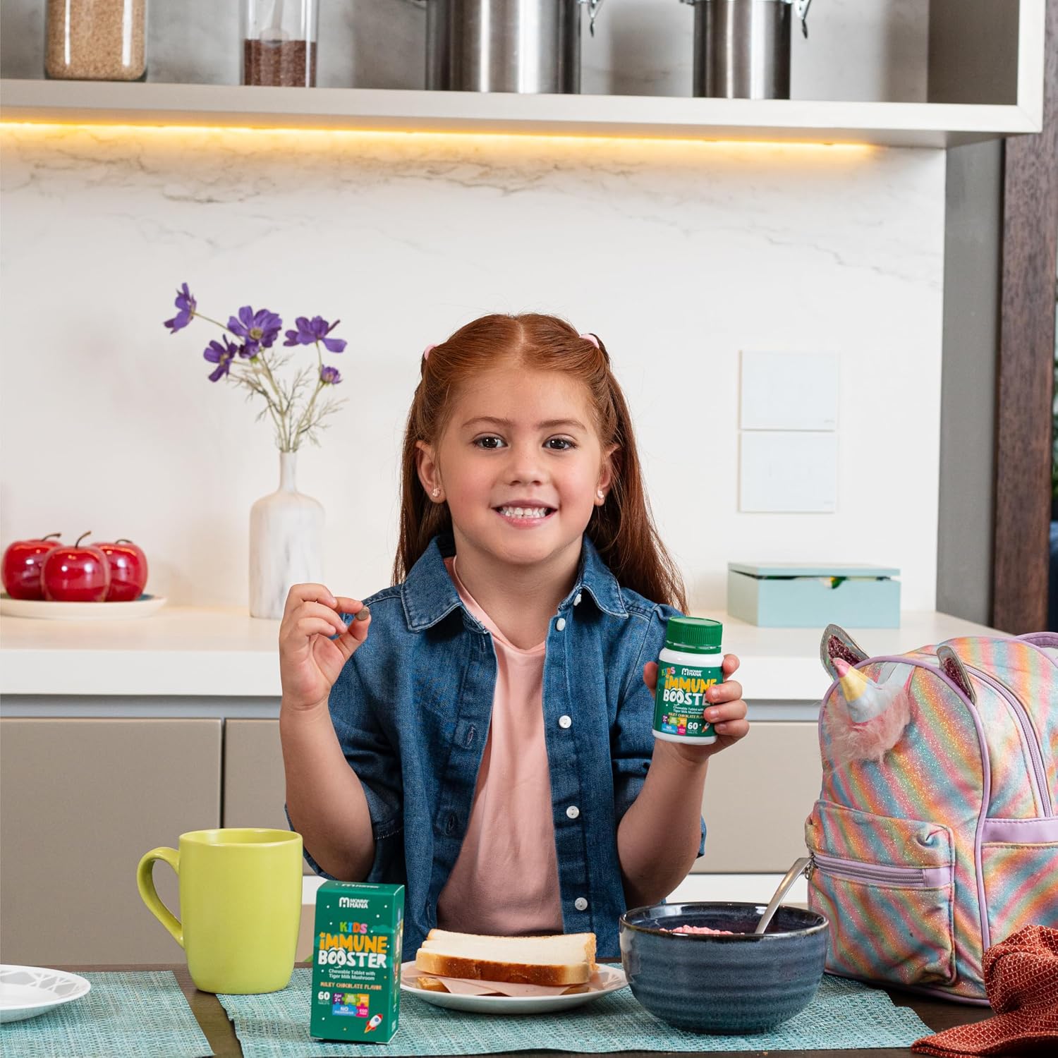 MOMMY HANA Suplemento Inmunitario Infantil con Vitamina D, Colostro y Prebiótico - 60 Comprimidos Masticables Sabor Chocolate