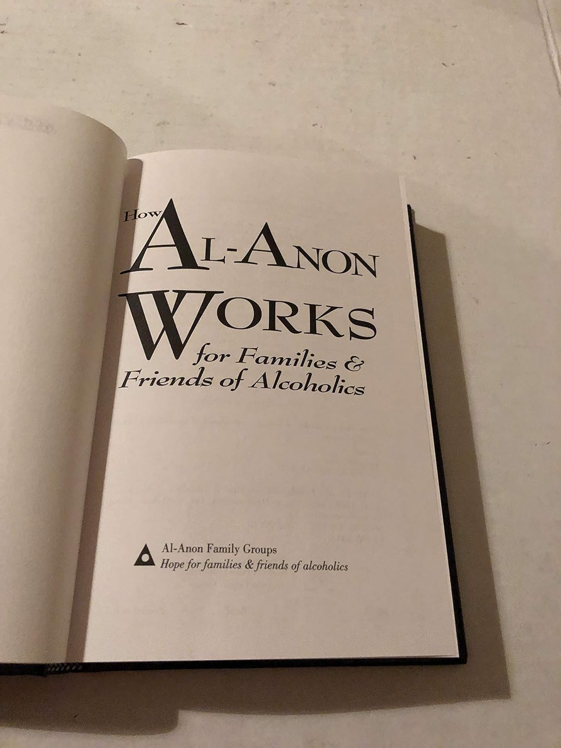 Cómo funciona Al-Anon para familias y amigos de alcohólicos