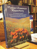 Flower Essence Repertory: Guía Completa de Esencias Florales Norteamericanas e Inglesas para el Bienestar Emocional y Espiritual