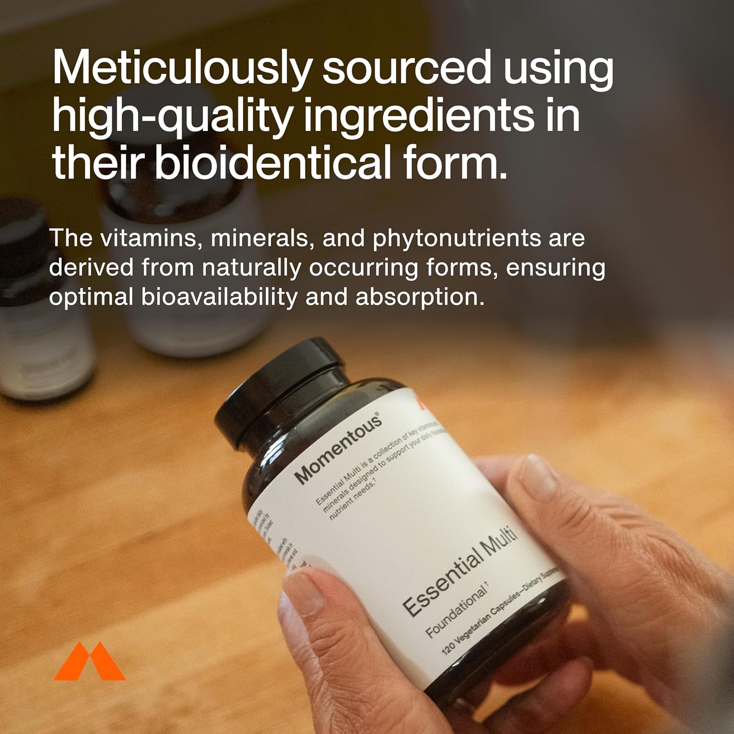 Momentous Essential Multivitamin – Complejo de Vitaminas y Minerales para Hombres y Mujeres
