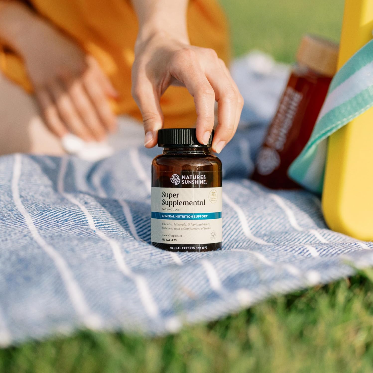 Nature's Sunshine Super Supplemental sin Hierro - Multivitamínico Completo con Minerales, Hierbas y Aminoácidos, 120 Comprimidos