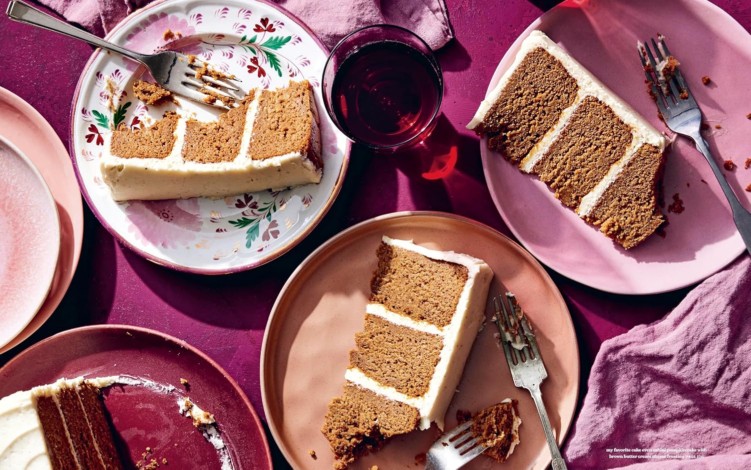 The Ambitious Kitchen Cookbook: 125 Recetas Ridículamente Buenas para Ti, a Veces Indulgentes y Absolutamente Nunca Aburridas para Cada Comida del Día