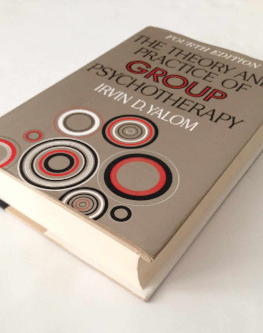 La teoría y práctica de la psicoterapia de grupo