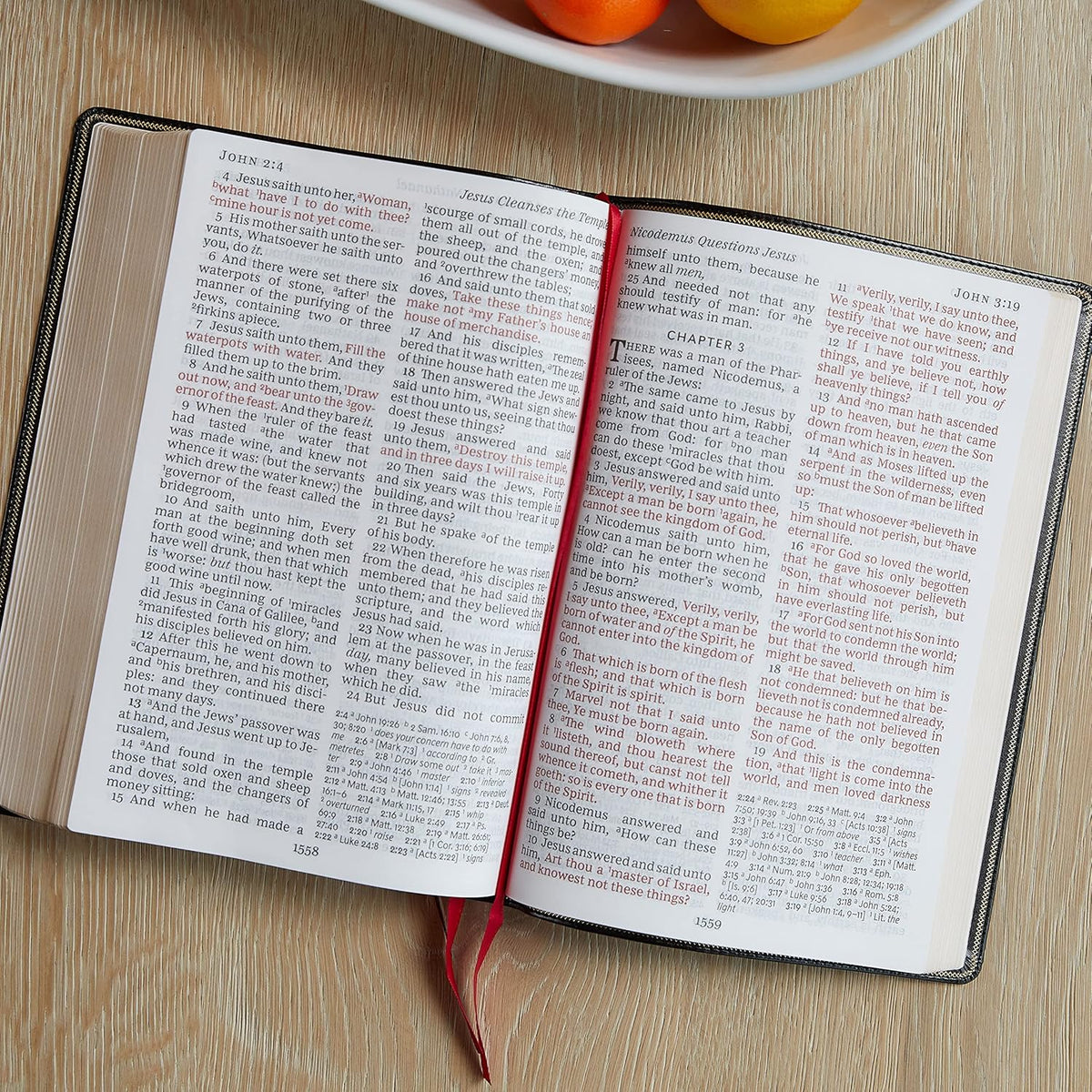 Santa Biblia KJV: Super Letra Gigante con – Comfort Print: Tipografía diseñada por Thomas Nelson para una lectura – Image 4