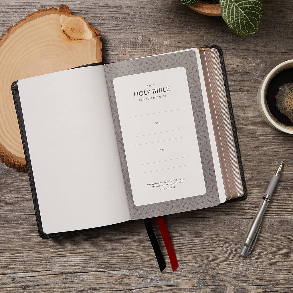 Biblia KJV: Letra Grande, Columna Simple, 43.000 Referencias Cruzadas al Final del Verso, Leathersoft Negro, Tamaño Personal, Letra Roja, Comfort Print