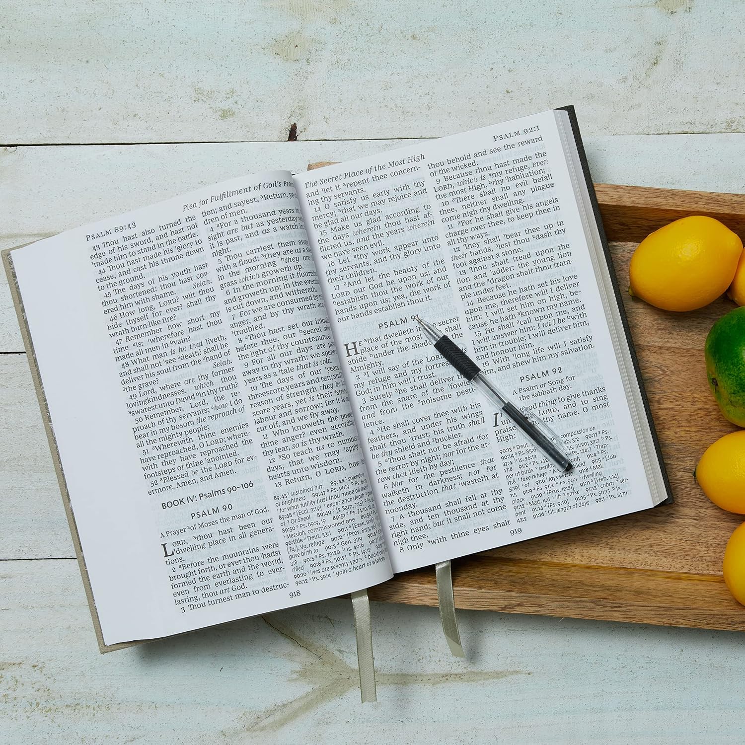 Santa Biblia KJV: Super Letra Gigante con 43.000 Referencias Cruzadas, Deluxe en Cuero Imitación Burdeos, Letra Roja, Comfort Print: Versión King James (Inglés)